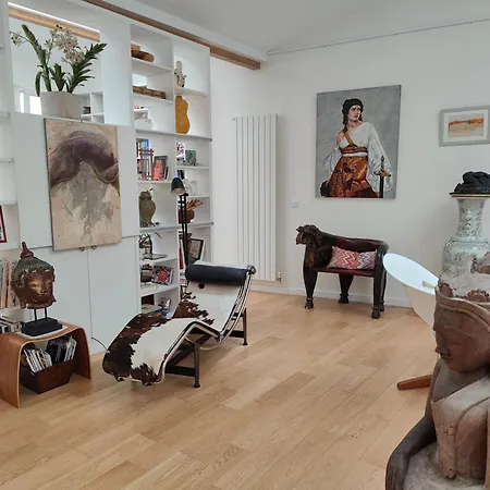 Loft, Atelier Artiste Montmartre Parigi